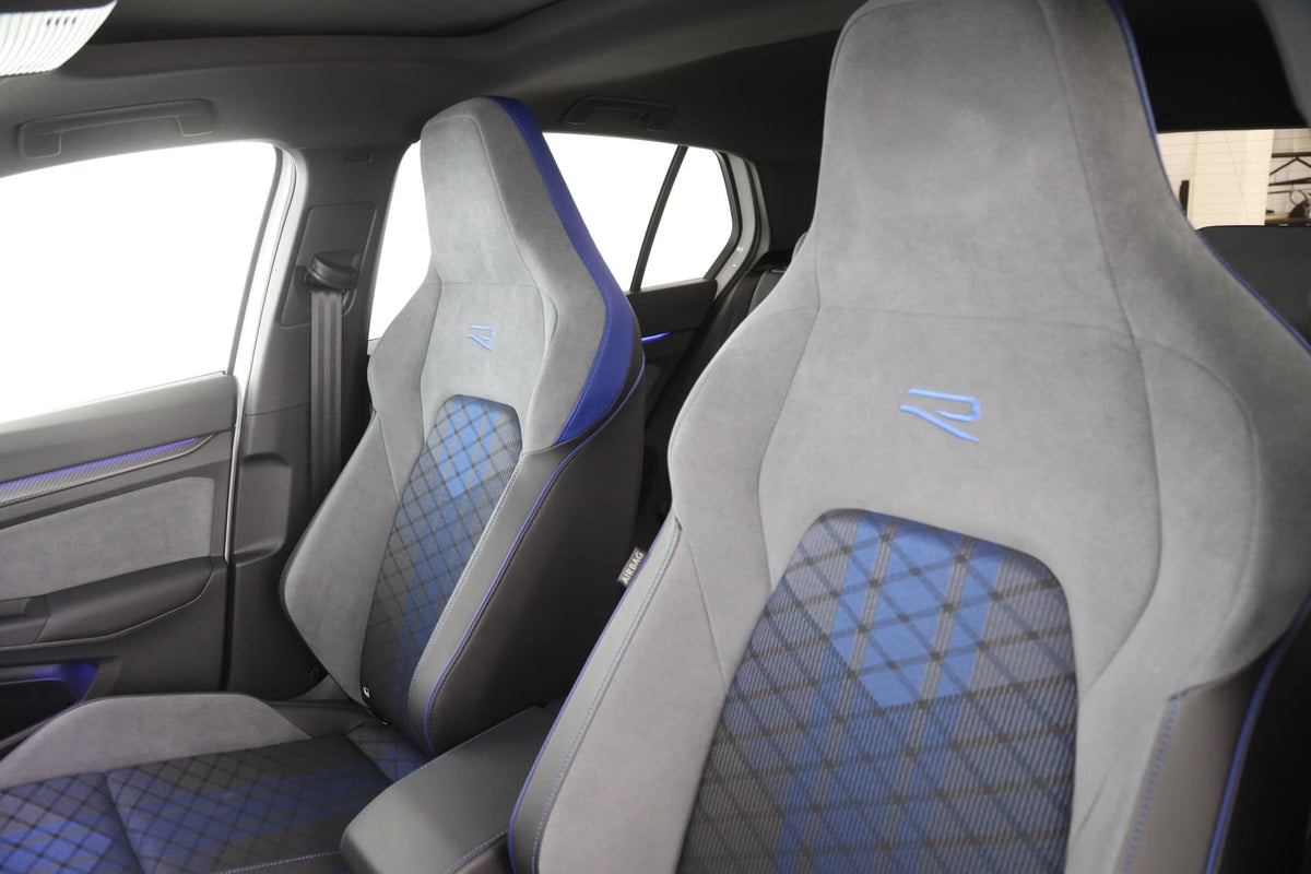 VOLKSWAGEN GOLF VIII R — OFFRE EXCLUSIVE