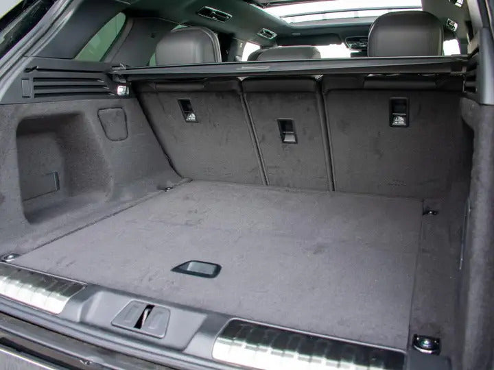Land Rover Range Rover Sport P460e 3.0 P460e SE – 460 ch