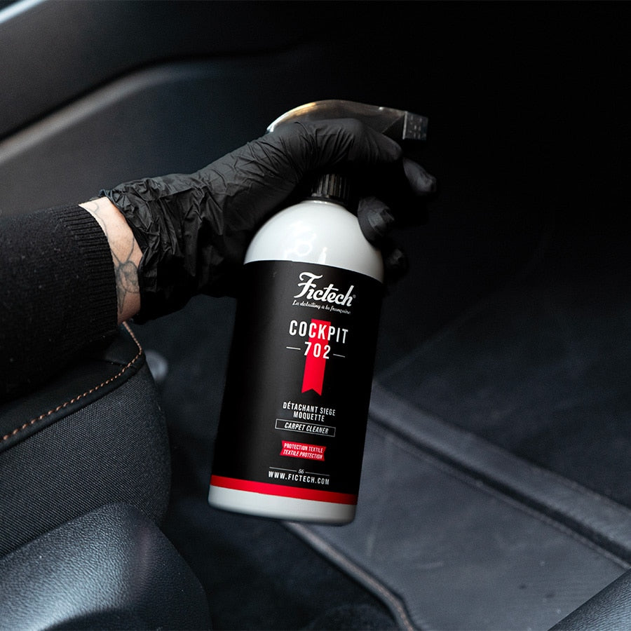 COCKPIT - 702 Nettoyant détachant pour moquettes et tissus. Formule prête à l'emploi. 500ml