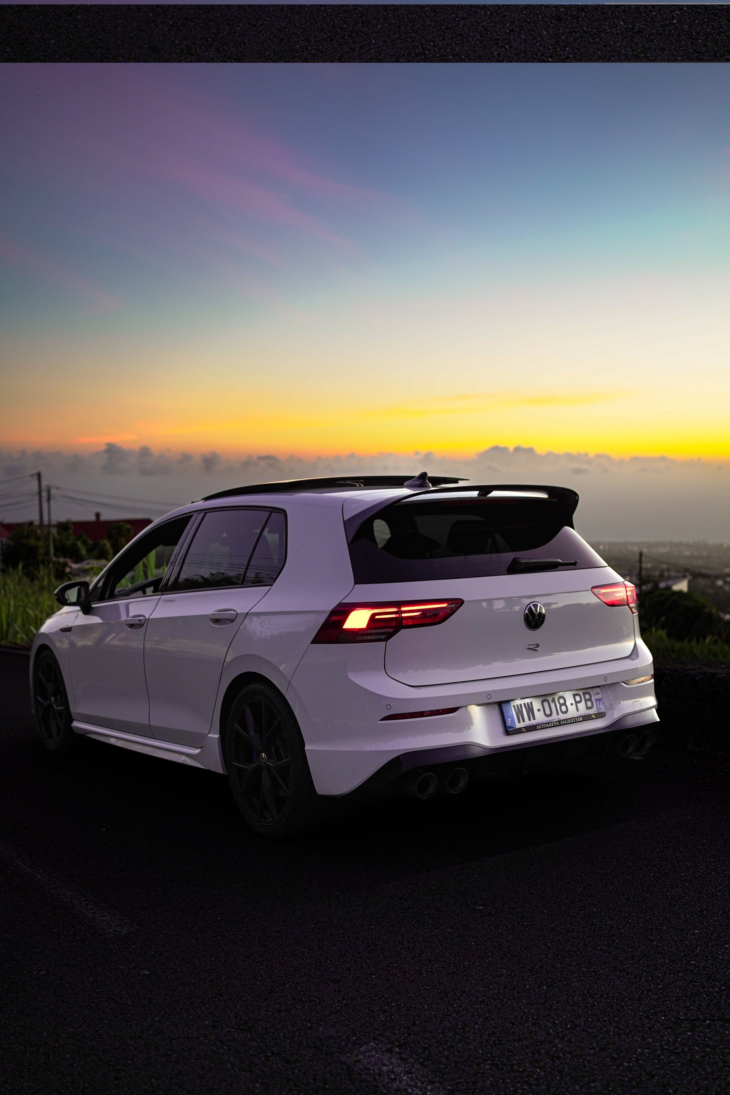 VOLKSWAGEN GOLF 8R – 2.0 TSI 333 CH AKRAPOVIC- IMPORT