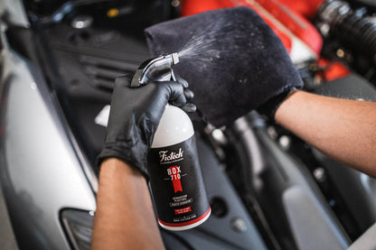 BOX - 710 Dressing pour plastiques intérieurs. Effet brillant/satiné. Formule prête à l'emploi.