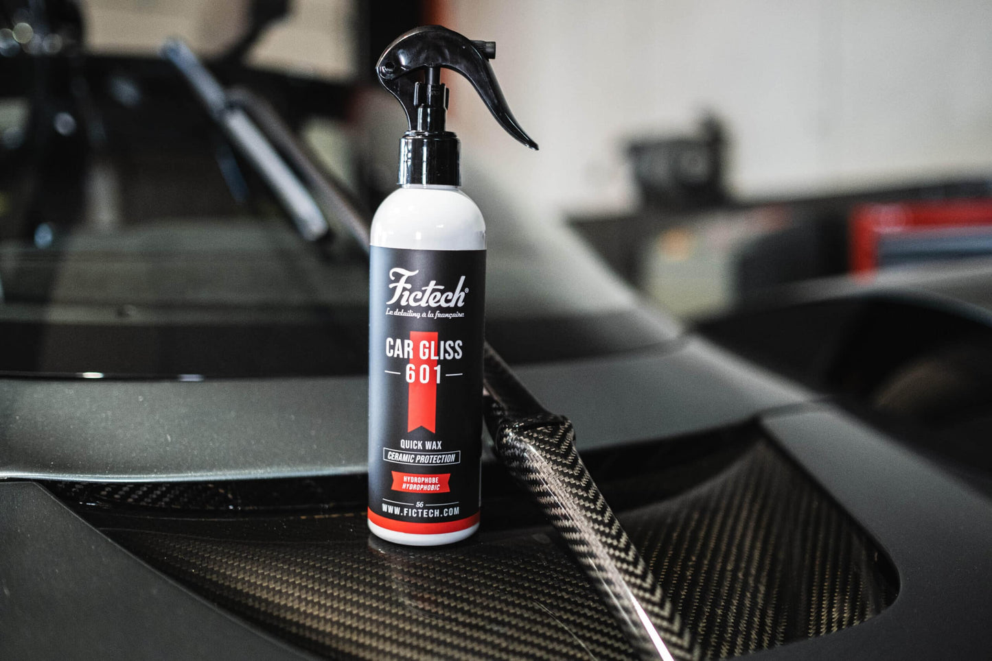 CAR GLISS - 601 Sealant à base de céramique 7% SIO2. Effet brillant. Protection 180 jours. 250ml