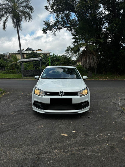 Volkswagen Polo R-Line – 1ère main – 75 ch