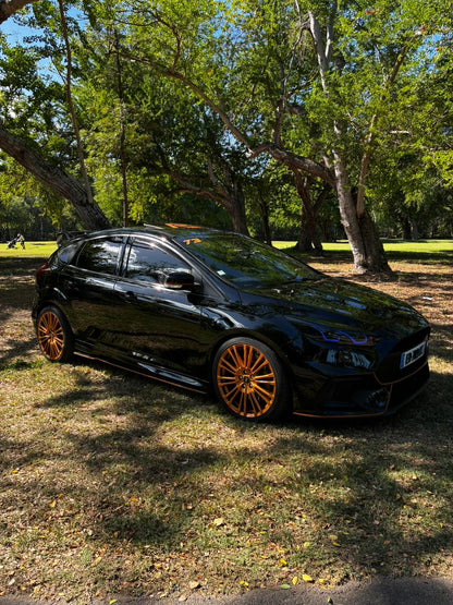 FORD FOCUS RS 350 CH – PACK PERFORMANCE – TOIT PANORAMIQUE – DISPONIBLE