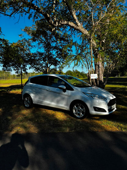 FORD FIESTA MK7 EDITION – 100 CH – AUTOMATIQUE