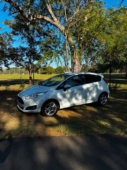 FORD FIESTA MK7 EDITION – 100 CH – AUTOMATIQUE