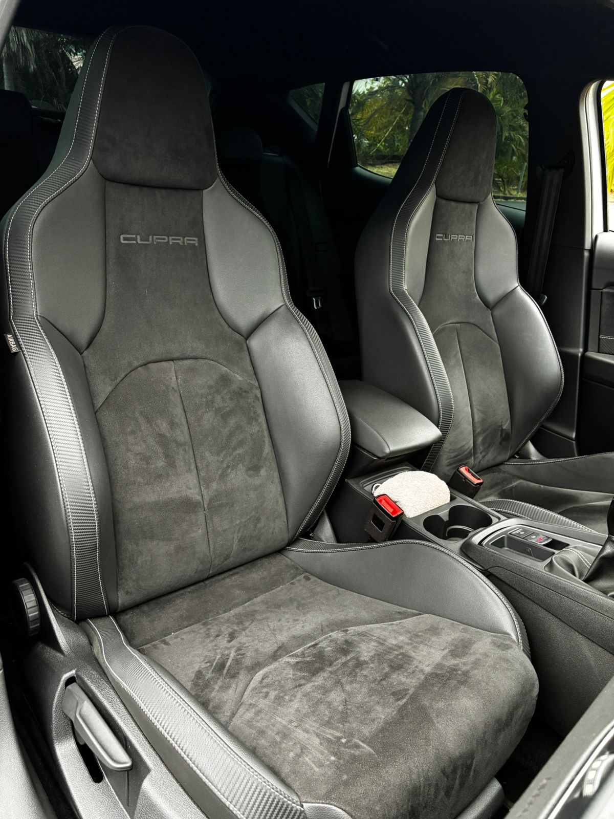 SEAT Leon Cupra 300 – Compacte Sportive Essence, Faible Kilométrage ; État Impeccable