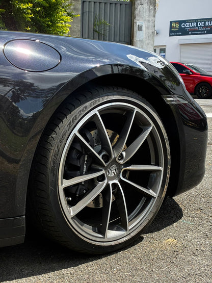 Porsche 911 Type 992 Carrera 4 – 3.0L 385 ch – Pano / État Neuf