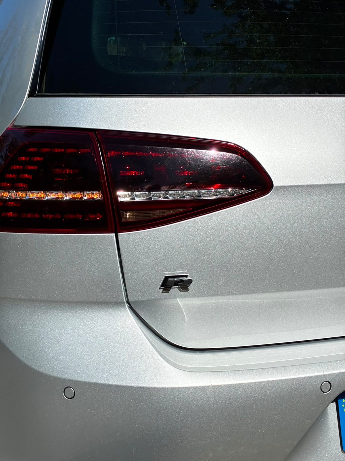 VOLKSWAGEN GOLF 7 R DSG6 4MOTION DISPONIBLE