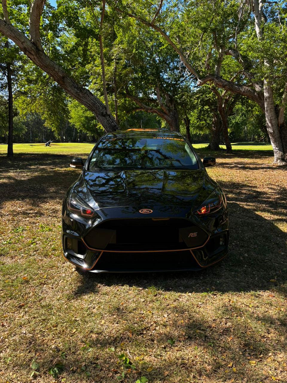 FORD FOCUS RS 350 CH – PACK PERFORMANCE – TOIT PANORAMIQUE – DISPONIBLE