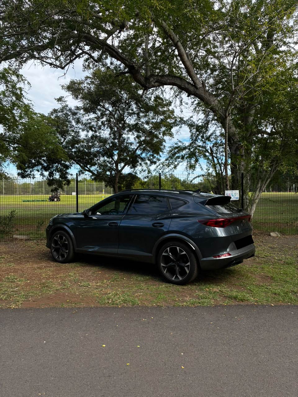 CUPRA FORMENTOR 1.5 TSI VZ-LINE – DISPONIBLE IMMÉDIATEMENT À LA RÉUNION