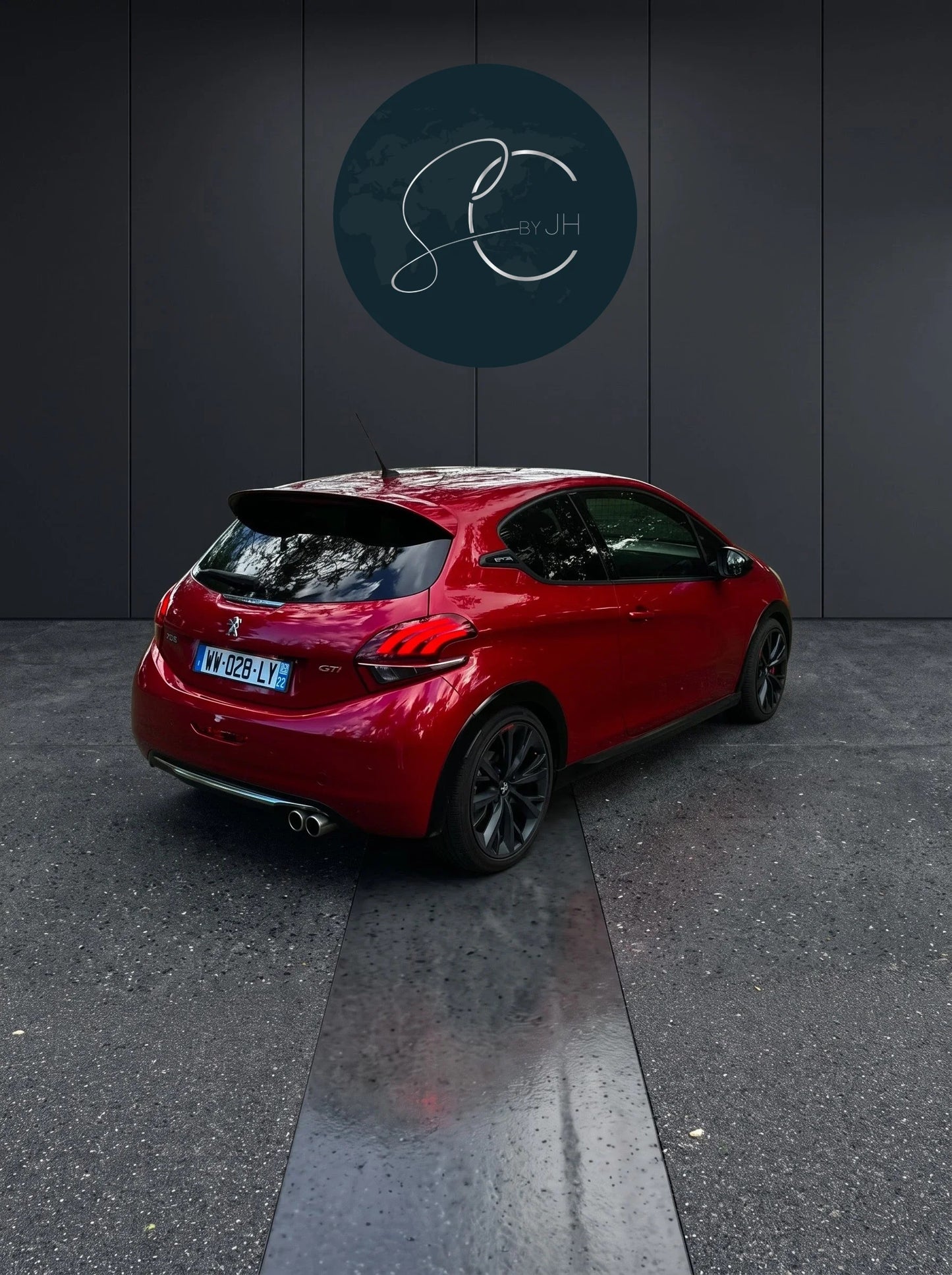 PEUGEOT 208 GTi BY PEUGEOT SPORT – L'ICÔNE DES GTI FRANÇAISES