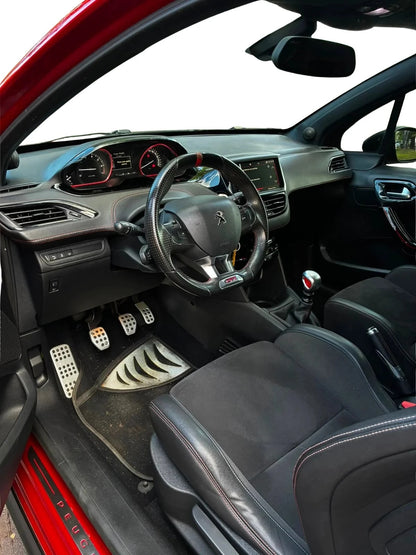 PEUGEOT 208 GTi BY PEUGEOT SPORT – L'ICÔNE DES GTI FRANÇAISES