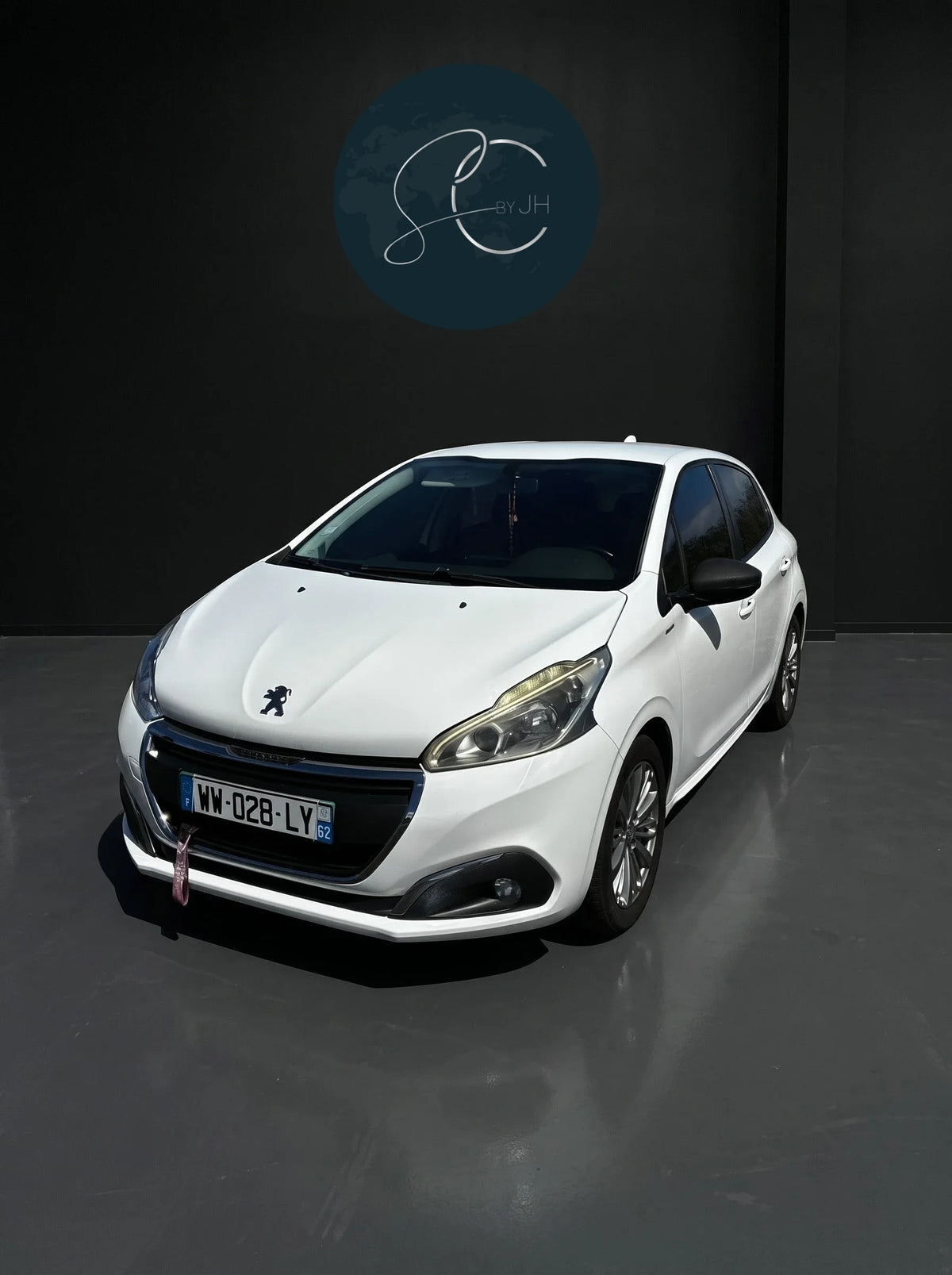 PEUGEOT 208 STYLE 1.6 HDI – 75 CH