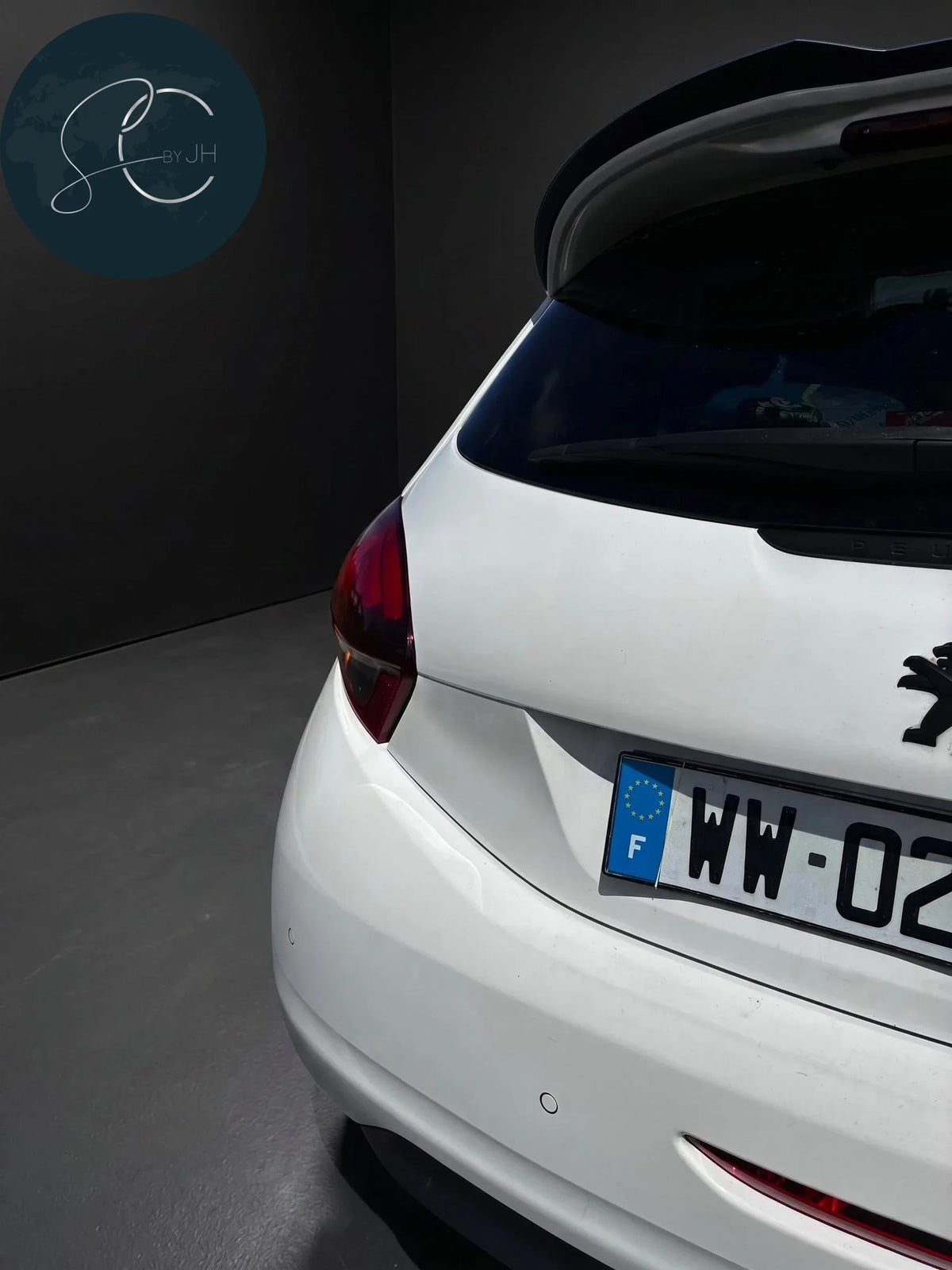 PEUGEOT 208 STYLE 1.6 HDI – 75 CH