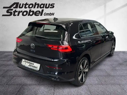VOLKSWAGEN GOLF 8 GTE 245 CH – DISPONIBLE À L'IMPORTATION 🇩🇪