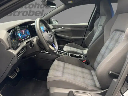 VOLKSWAGEN GOLF 8 GTE 245 CH – DISPONIBLE À L'IMPORTATION 🇩🇪