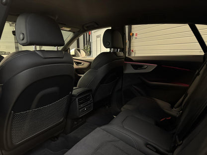 AUDI Q8 55 TFSI HYBRIDE 381 CH S LINE – DISPONIBLE À L'IMPORTATION